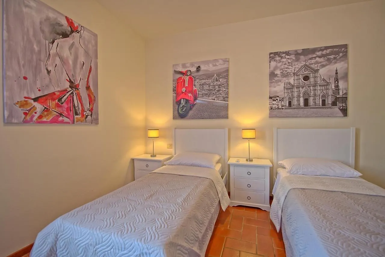 Nicola By Posarellivillas Cerreto Guidi Villa